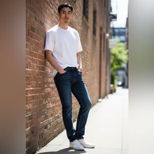 Mens Levis Red Tab 505 Size 38x30 Never worn